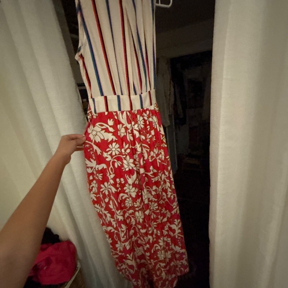 Gabby, Isabella, designer dress - Picture 2 of 4